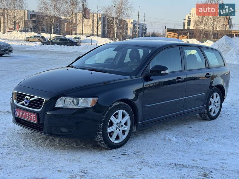 Универсал Volvo V50 2011 в Луцке