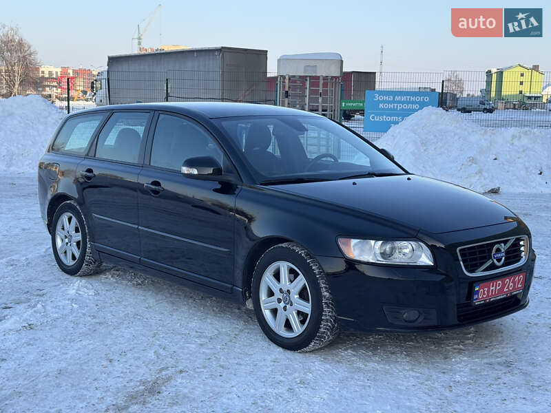 Универсал Volvo V50 2011 в Луцке
