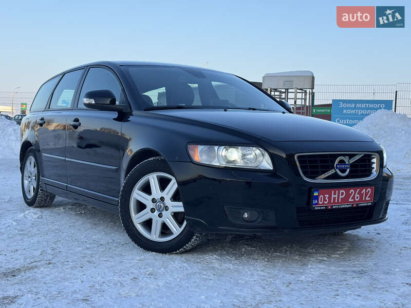 Универсал Volvo V50 2011 в Луцке