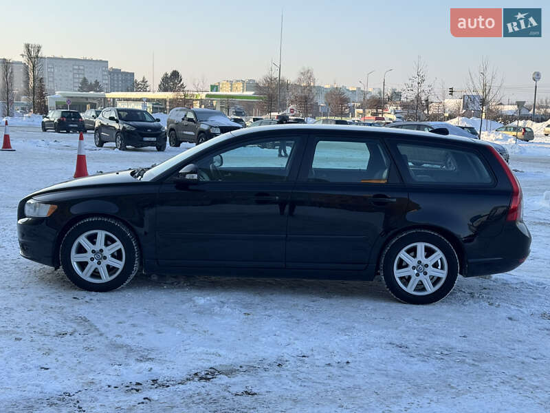 Универсал Volvo V50 2011 в Луцке