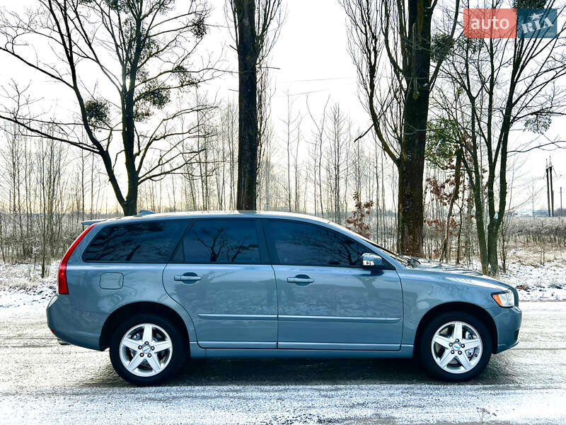 Универсал Volvo V50 2009 в Житомире