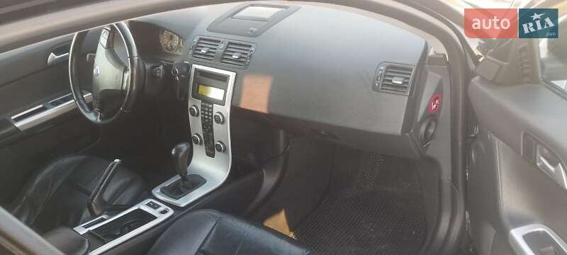 Универсал Volvo V50 2011 в Баре