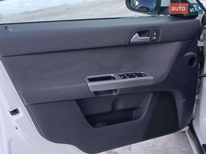 Универсал Volvo V50 2009 в Львове