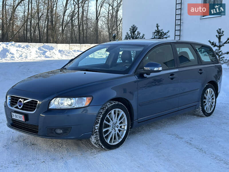 Универсал Volvo V50 2011 в Луцке фото 5 Универсал Volvo V50 2011 в Луцке