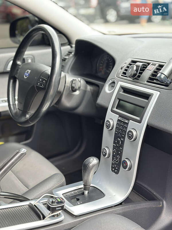 Универсал Volvo V50 2009 в Киеве