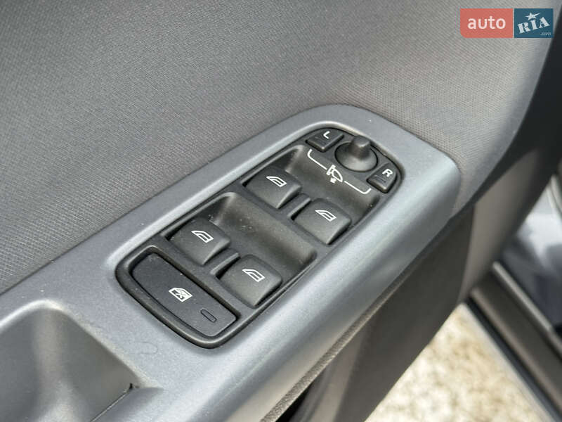 Универсал Volvo V50 2011 в Стрые фото 39 Универсал Volvo V50 2011 в Стрые