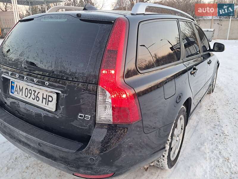 Универсал Volvo V50 2012 в Виннице фото 17 Универсал Volvo V50 2012 в Виннице