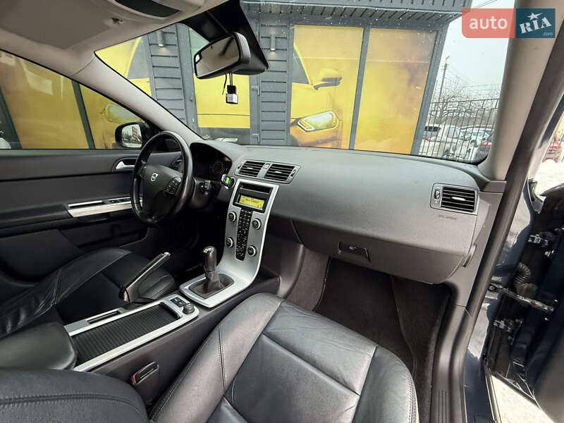 Универсал Volvo V50 2010 в Стрые фото 27 Универсал Volvo V50 2010 в Стрые