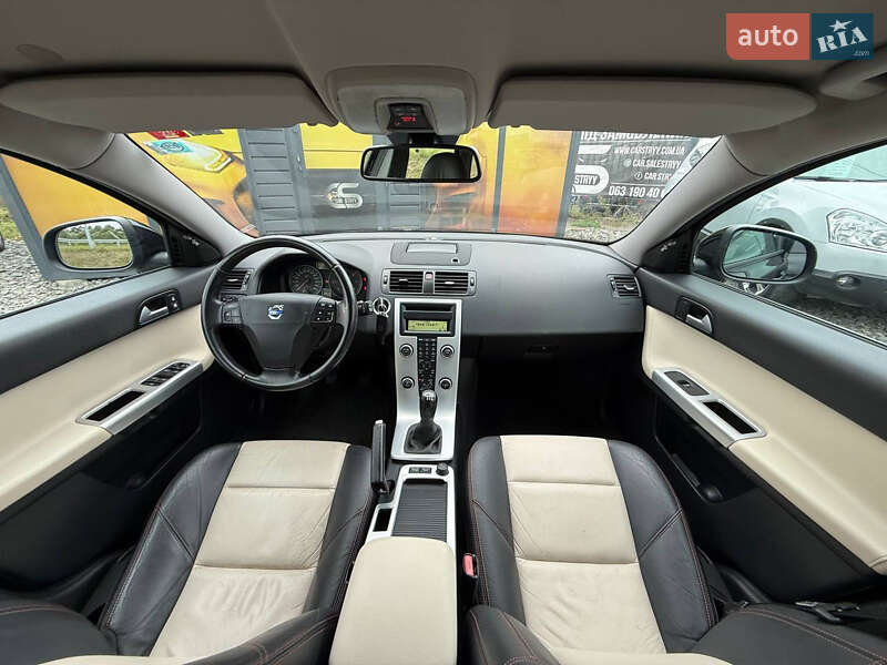 Универсал Volvo V50 2011 в Стрые