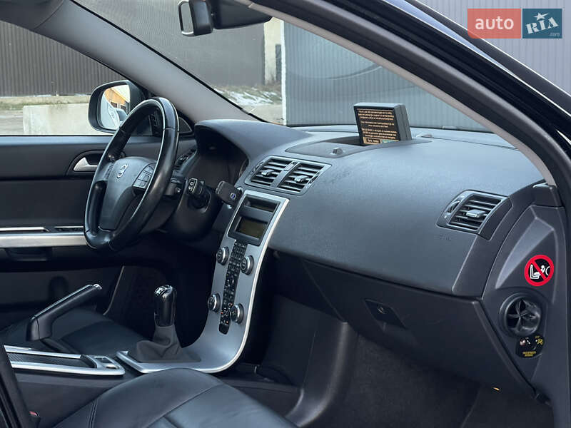 Универсал Volvo V50 2012 в Стрые