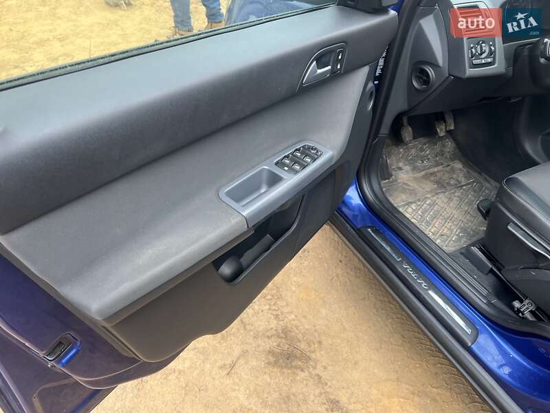 Универсал Volvo V50 2008 в Николаеве фото 9 Универсал Volvo V50 2008 в Николаеве