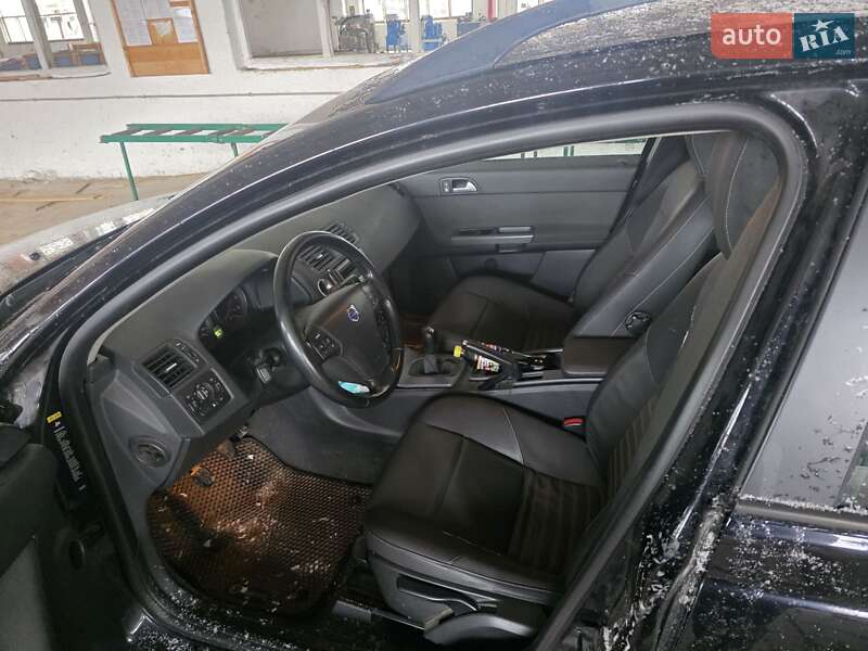 Універсал Volvo V50 2009 в Воловцю