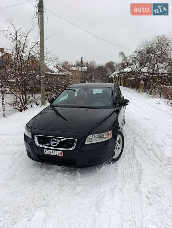 Универсал Volvo V50 2011 в Луцке