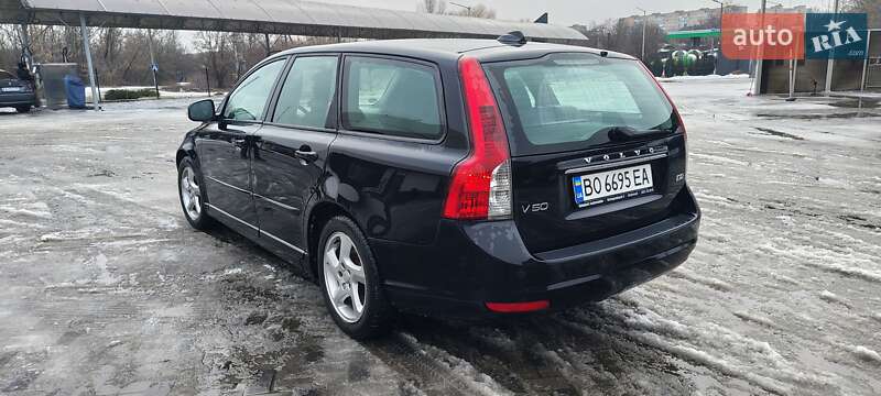 Универсал Volvo V50 2012 в Карловке фото 6 Универсал Volvo V50 2012 в Карловке