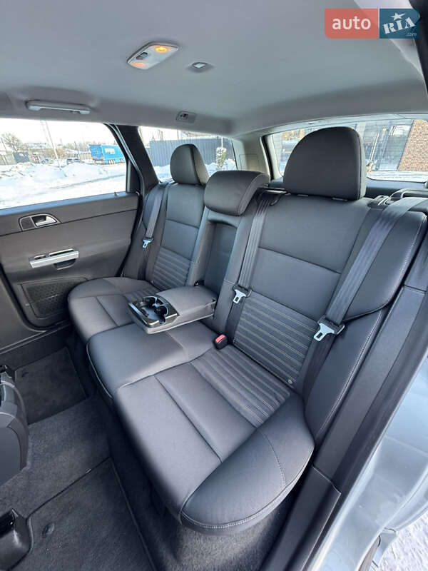 Универсал Volvo V50 2010 в Луцке фото 43 Универсал Volvo V50 2010 в Луцке