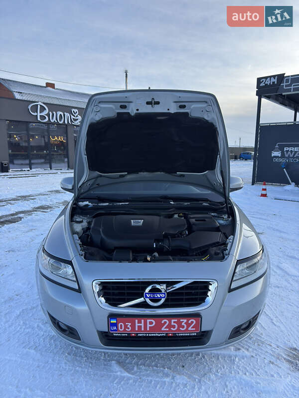 Универсал Volvo V50 2010 в Луцке фото 52 Универсал Volvo V50 2010 в Луцке