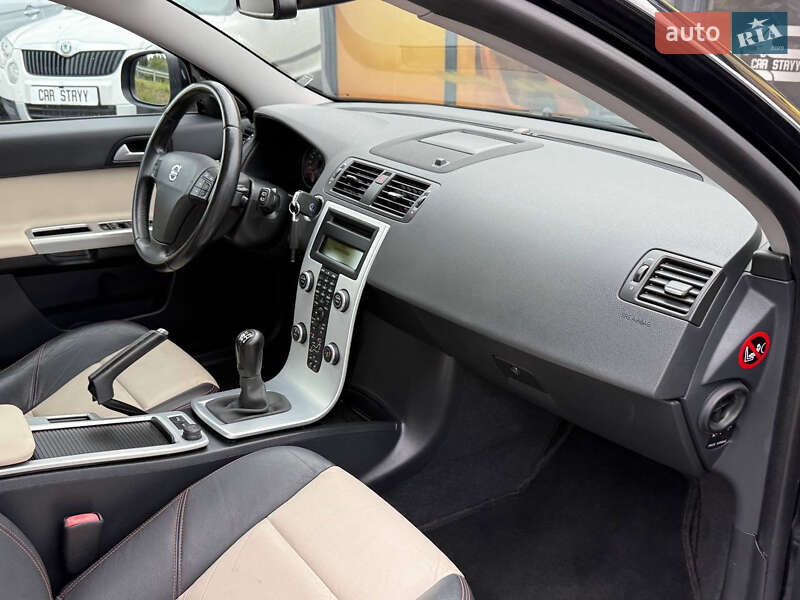 Универсал Volvo V50 2011 в Стрые фото 44 Универсал Volvo V50 2011 в Стрые