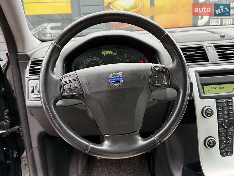 Универсал Volvo V50 2011 в Стрые фото 62 Универсал Volvo V50 2011 в Стрые
