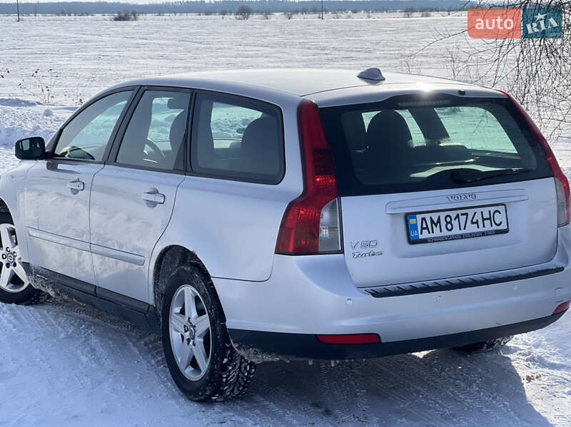 Універсал Volvo V50 2007 в Звягелі фото 9 Універсал Volvo V50 2007 в Звягелі
