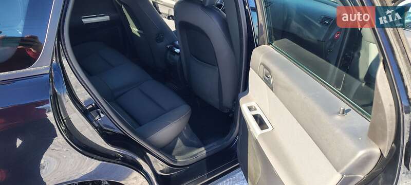 Універсал Volvo V50 2012 в Карлівці