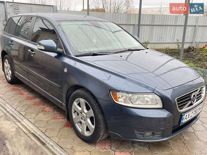 Volvo V50 2010