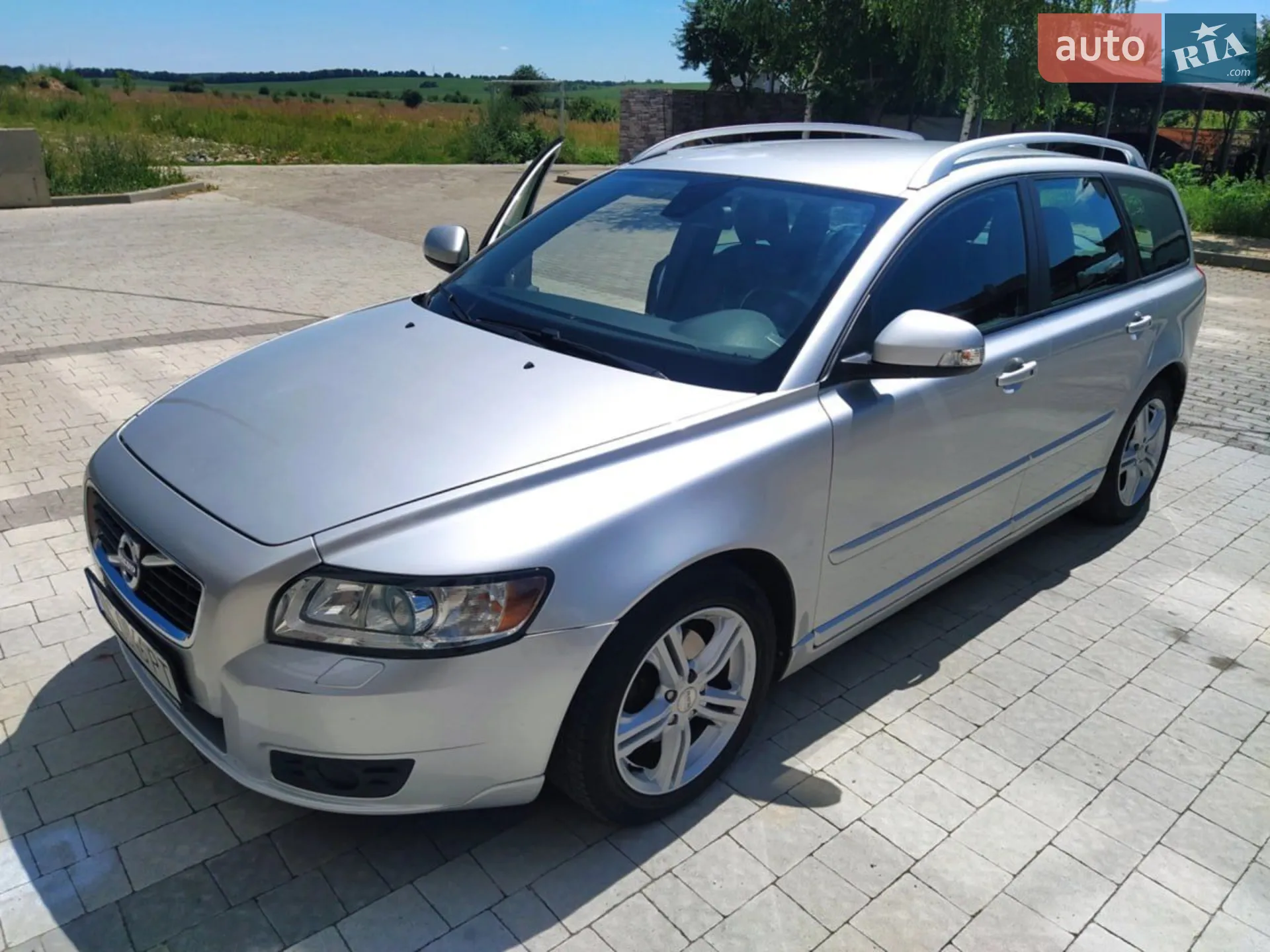2011 Volvo V50 - мініатюра 8
