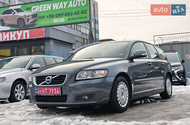 Универсал Volvo V50 2011 в Киеве