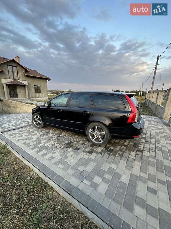 Універсал Volvo V50 2012 в Чернівцях фото 6 Універсал Volvo V50 2012 в Чернівцях