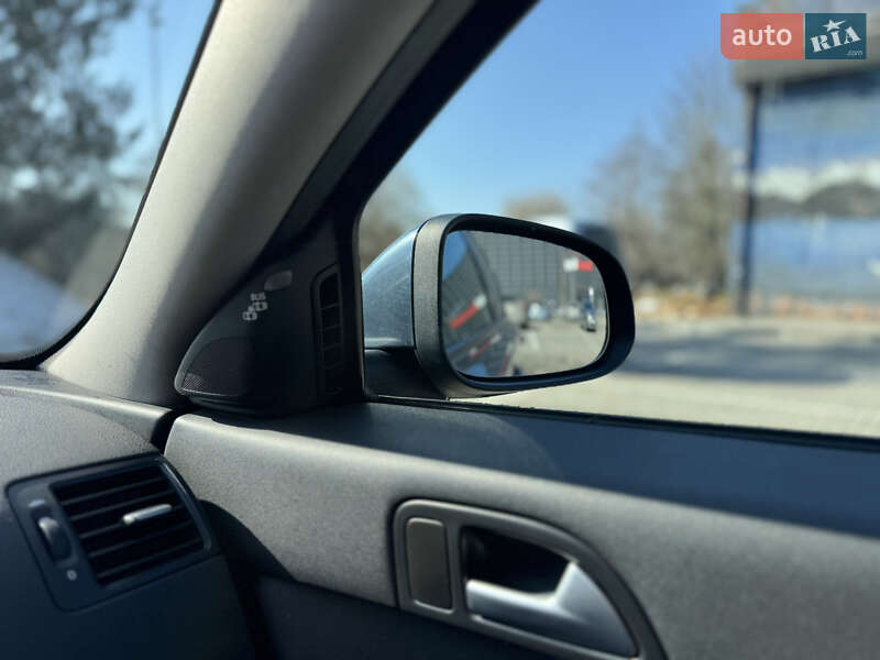 Универсал Volvo V50 2010 в Луцке