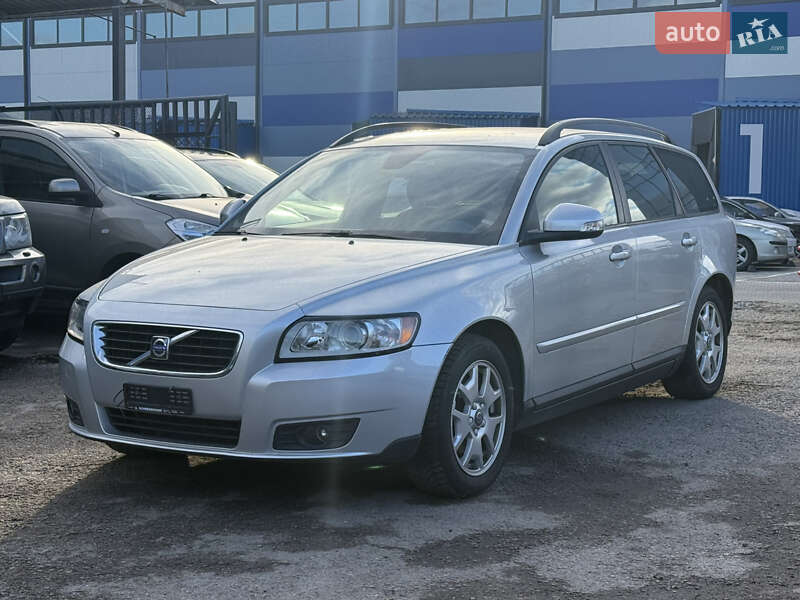 Универсал Volvo V50 2010 в Ровно