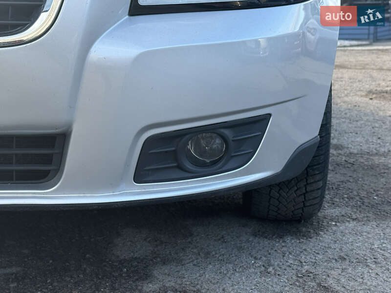 Универсал Volvo V50 2010 в Ровно