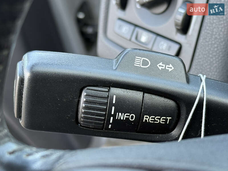 Универсал Volvo V50 2010 в Ровно