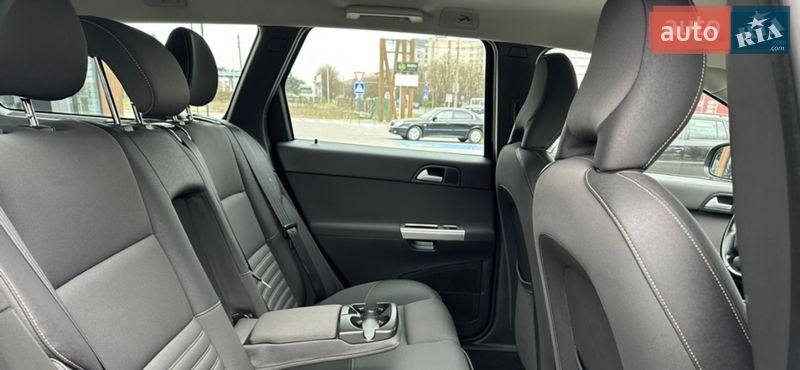 Універсал Volvo V50 2011 в Вінниці