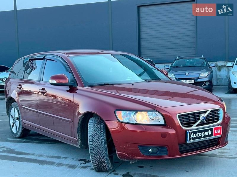 Универсал Volvo V50 2009 в Львове