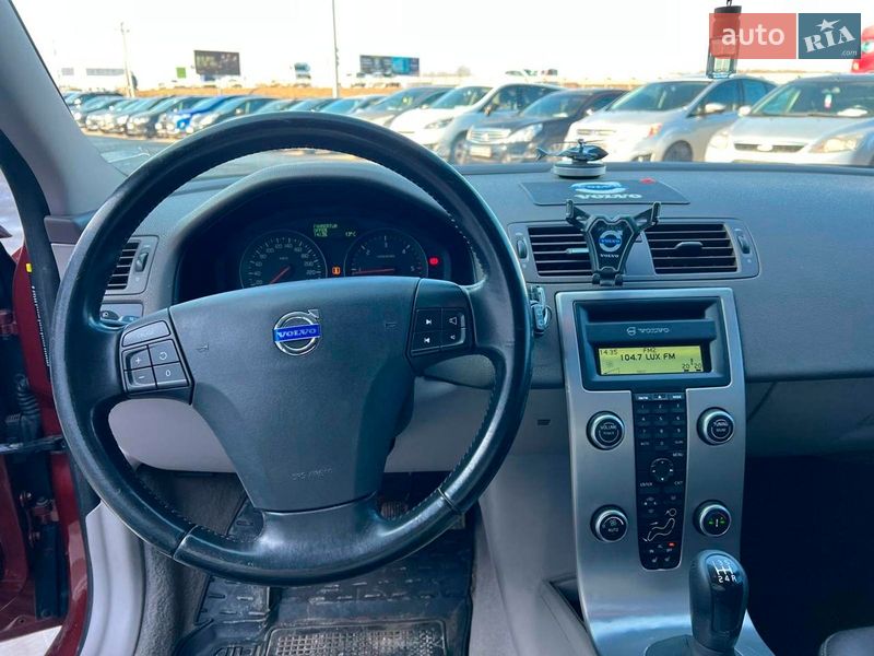 Универсал Volvo V50 2009 в Львове