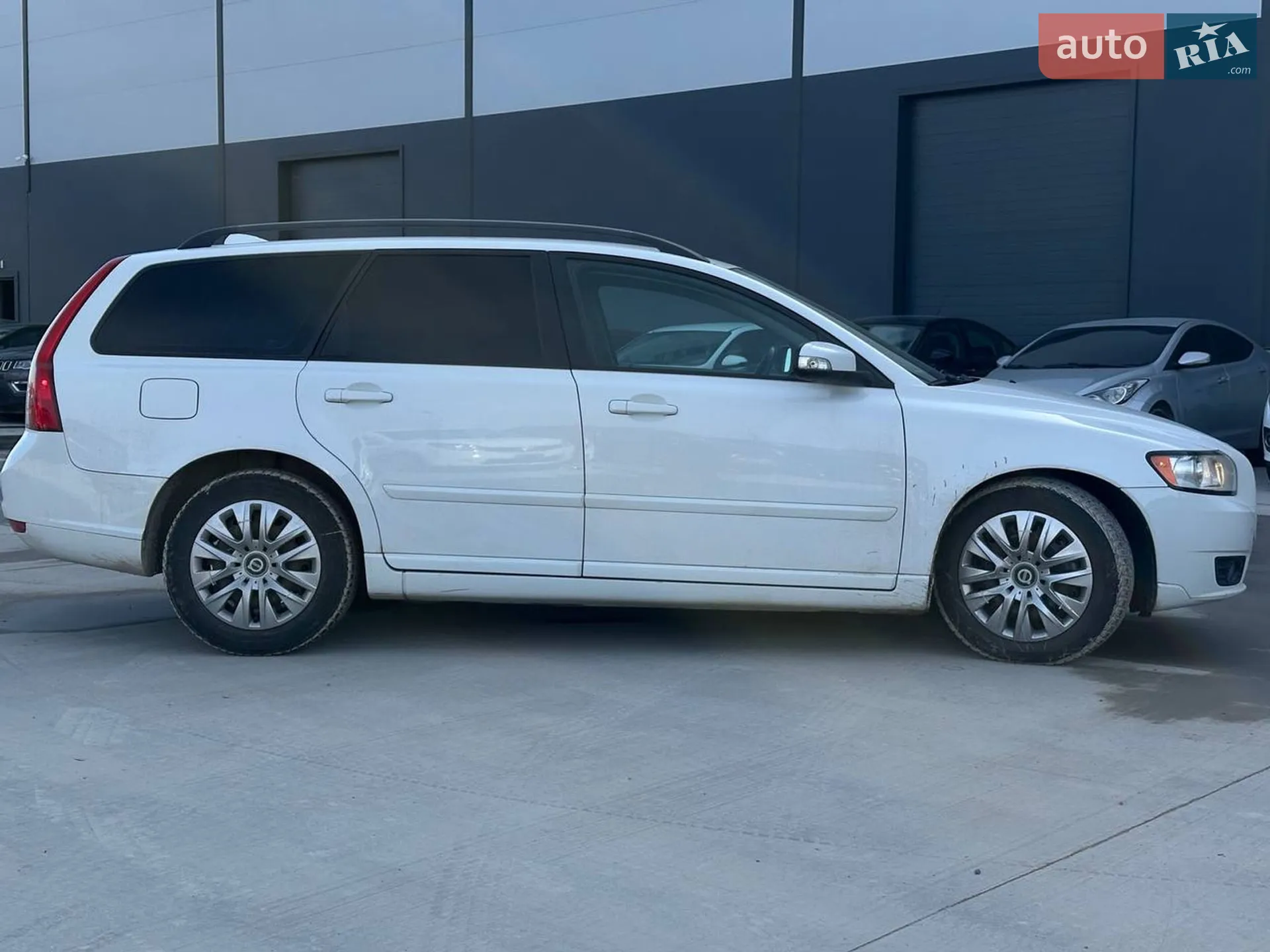 Volvo V50 2009 VIN YV1MW755192486000 фото оголошення 10 з 35