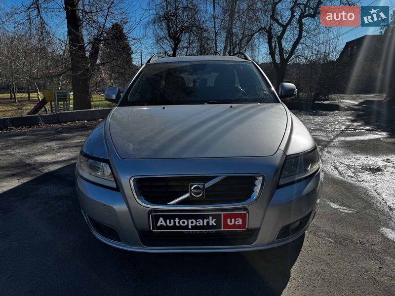 Универсал Volvo V50 2009 в Киеве