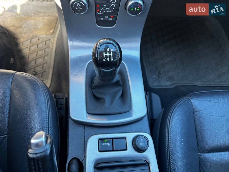 Универсал Volvo V50 2009 в Киеве
