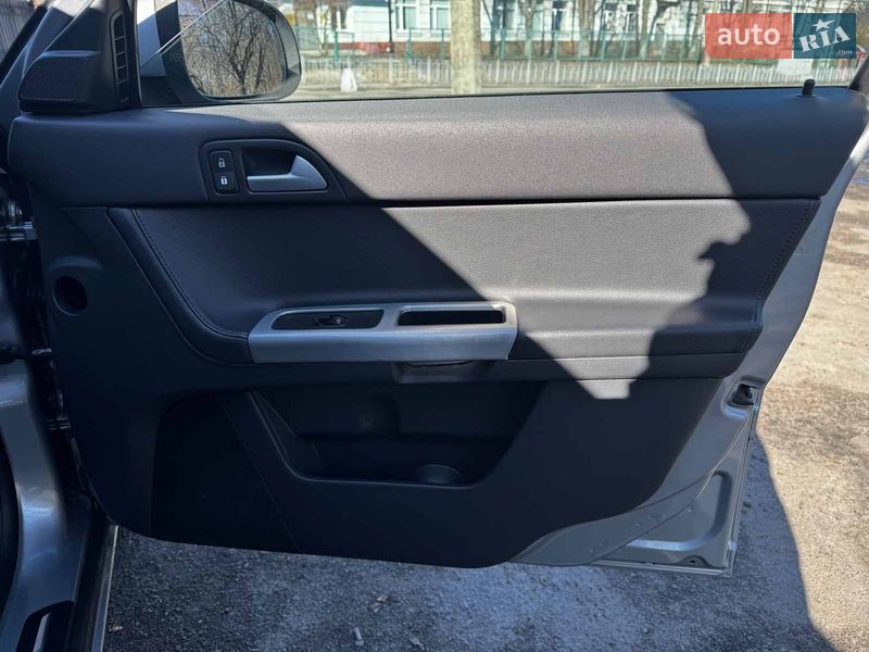 Универсал Volvo V50 2009 в Киеве