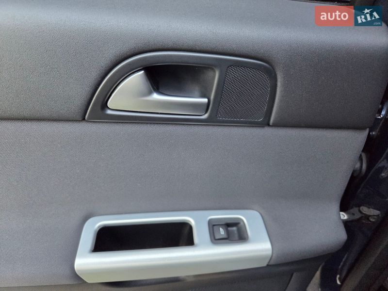 Универсал Volvo V50 2012 в Вышгороде