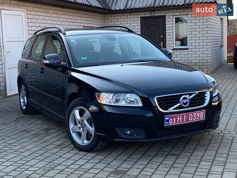 Универсал Volvo V50 2010 в Луцке