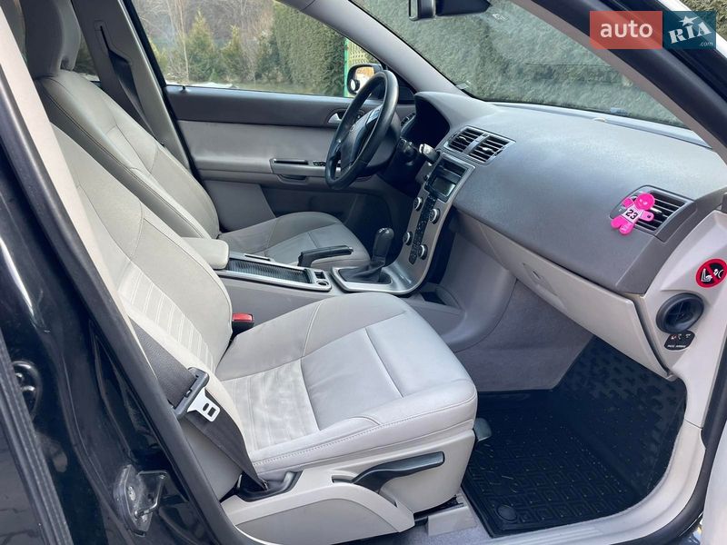 Универсал Volvo V50 2008 в Турке