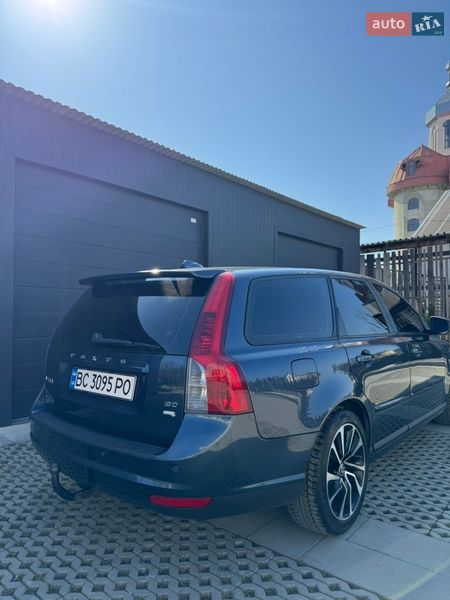 Універсал Volvo V50 2009 в Самборі