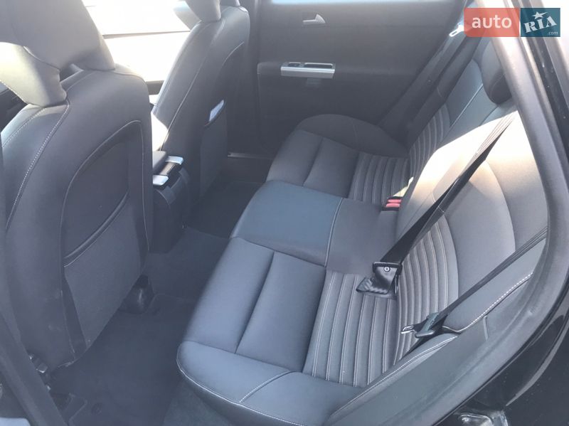 Универсал Volvo V50 2012 в Луцке