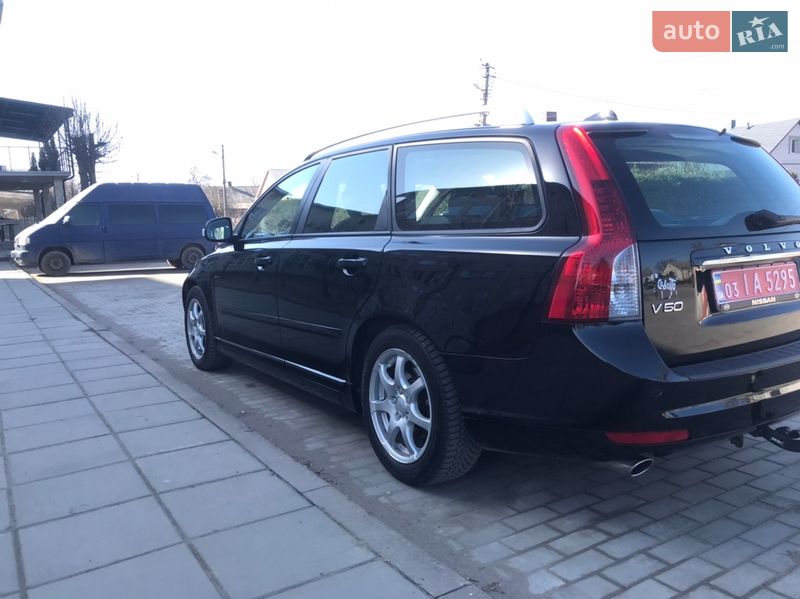 Универсал Volvo V50 2012 в Луцке