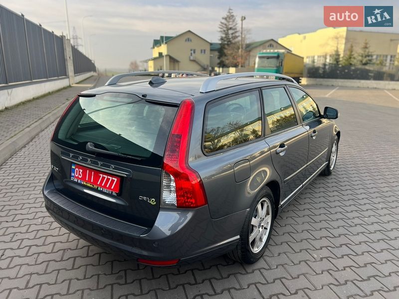Универсал Volvo V50 2012 в Луцке