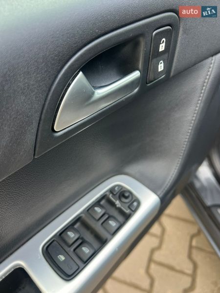 Универсал Volvo V50 2012 в Луцке