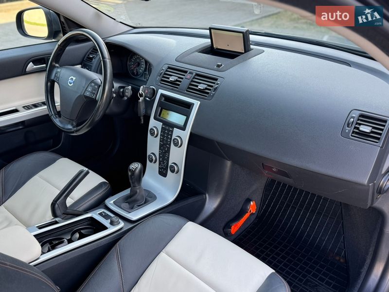 Універсал Volvo V50 2012 в Стрию