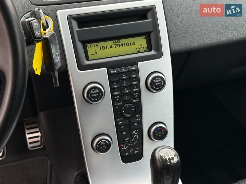 Универсал Volvo V50 2011 в Стрые фото 61 Универсал Volvo V50 2011 в Стрые