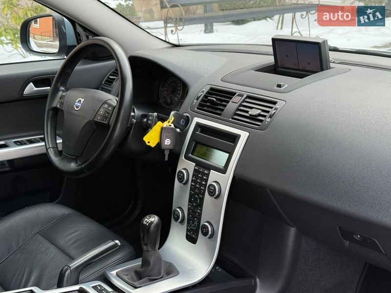 Универсал Volvo V50 2011 в Стрые фото 88 Универсал Volvo V50 2011 в Стрые